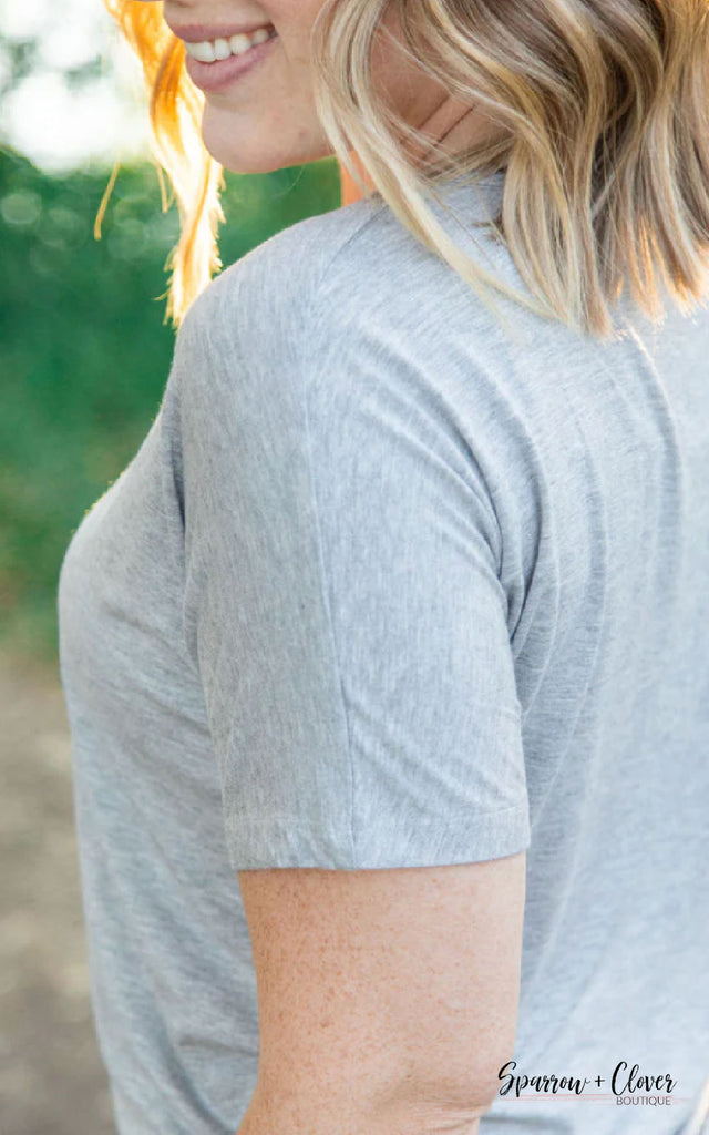 Women's short sleeve gray tee